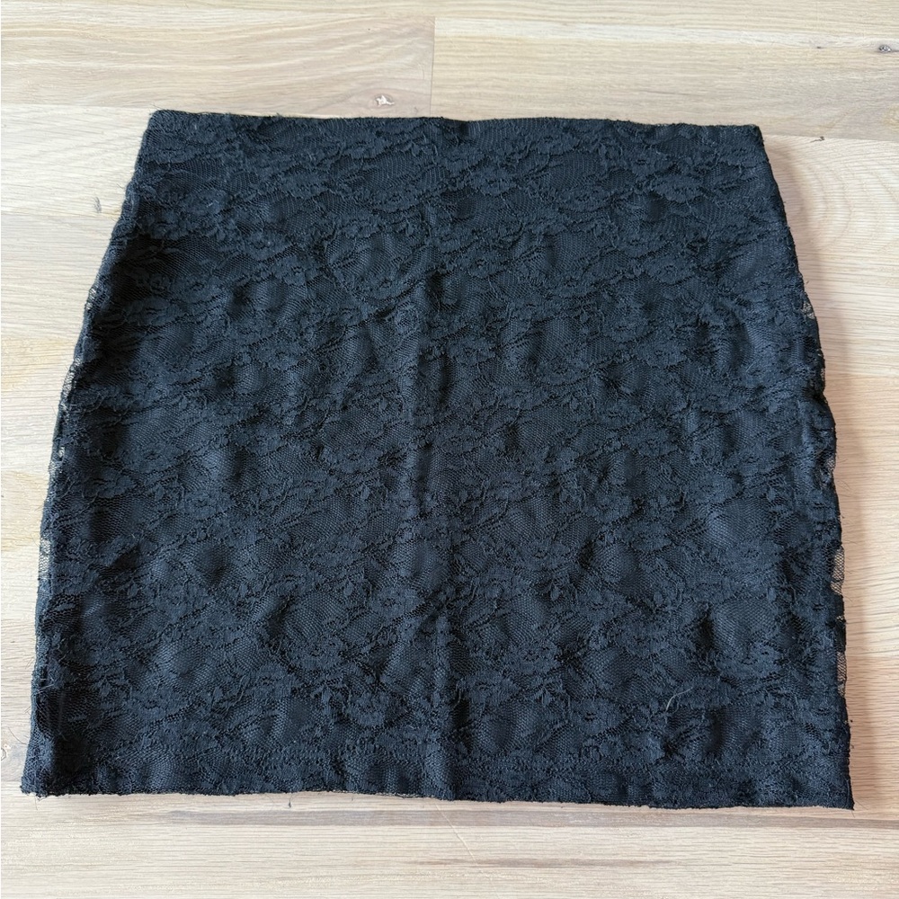Forever 21 Black Lace Mini Skirt